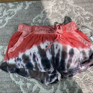 Young Fabulous & Broke Shorts Size Medium